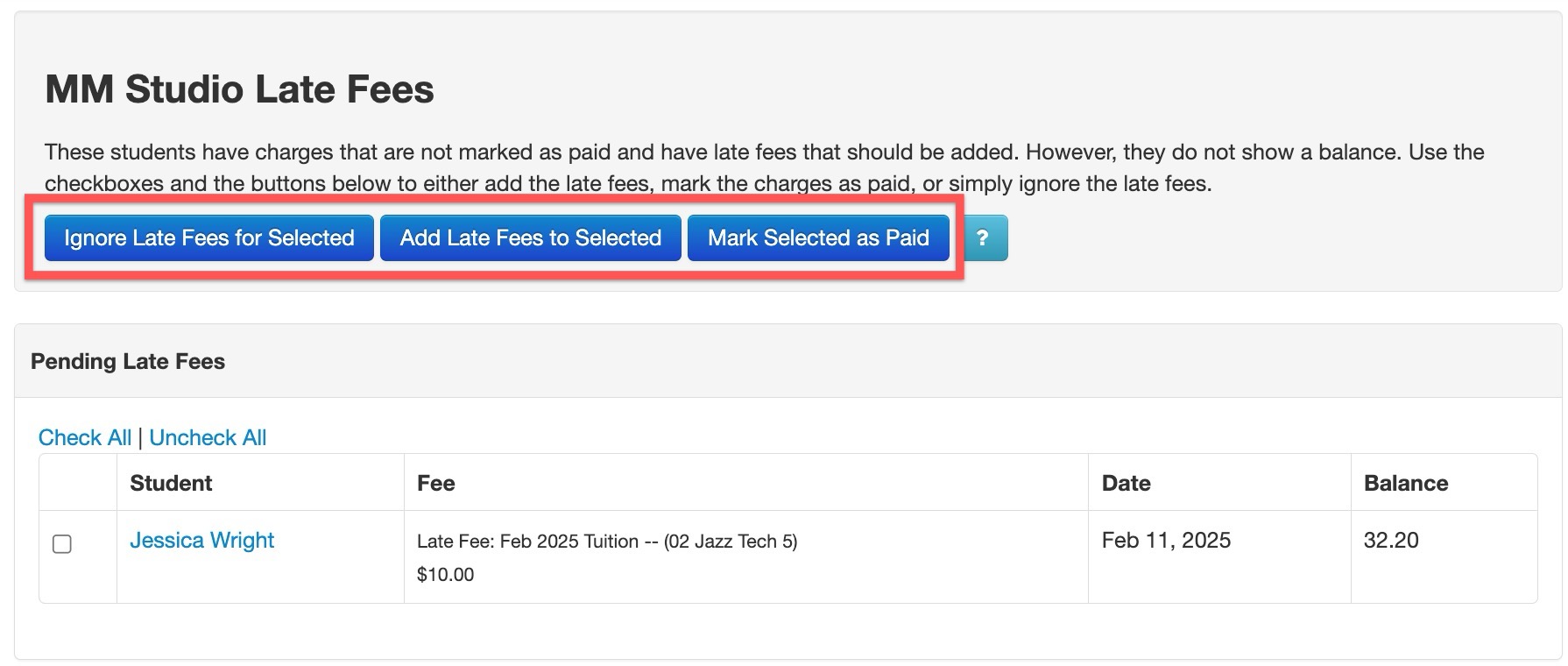 Pending late fees list with action buttons.