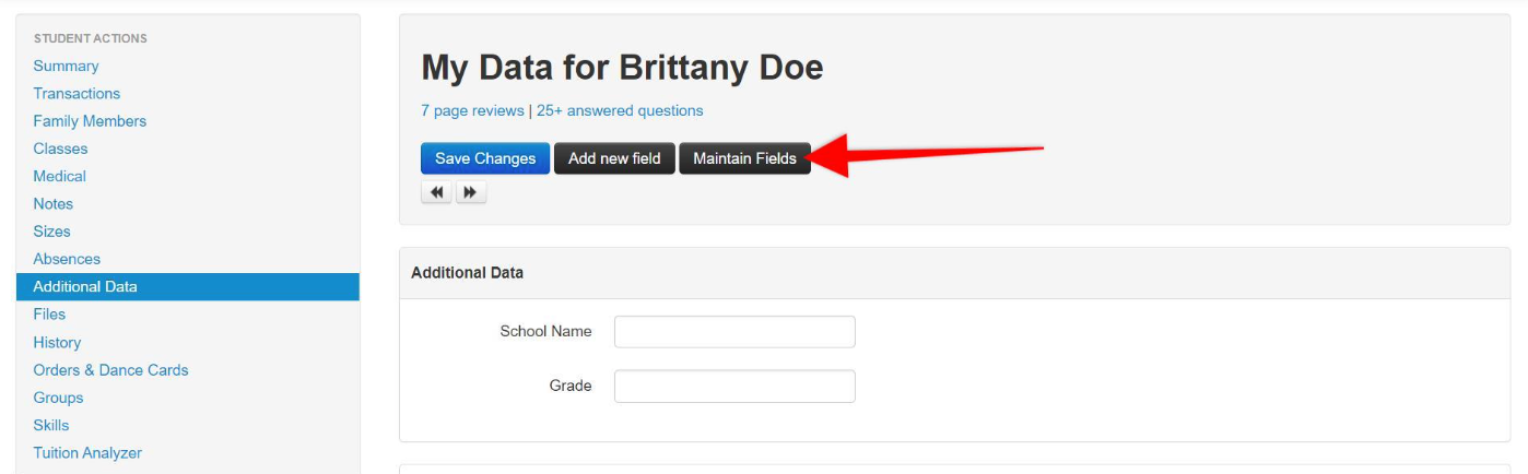 Student data management interface screenshot.